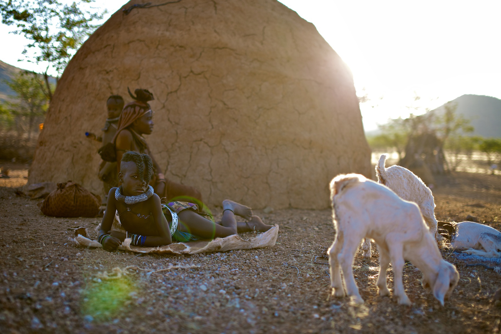 Himba-women-namibia-alegra-ally-4
