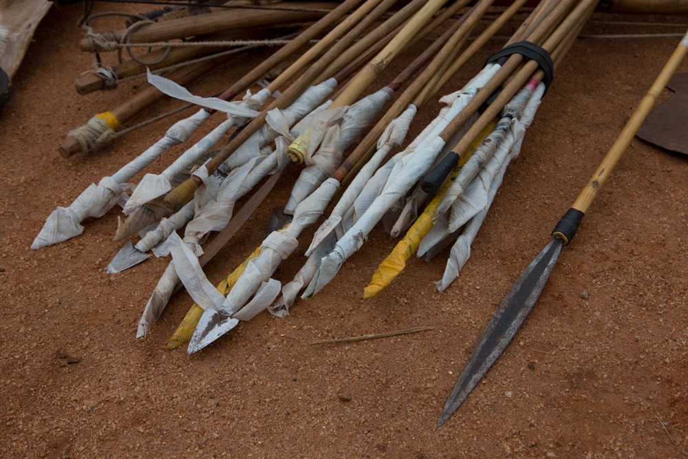 arrows-confiscated-by-anti-poaching-teams-saving-habitats-copyright-joachim-schmeisser-and-the-david-sheldrick-wildlife-trust