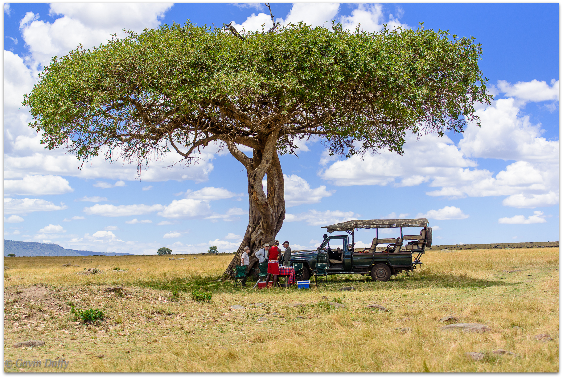 Having lunch on the plains © Gavin Duffy