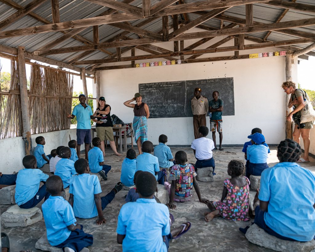 The JWP crew and students from the Magaruque school in Bazaruto, Mozambique